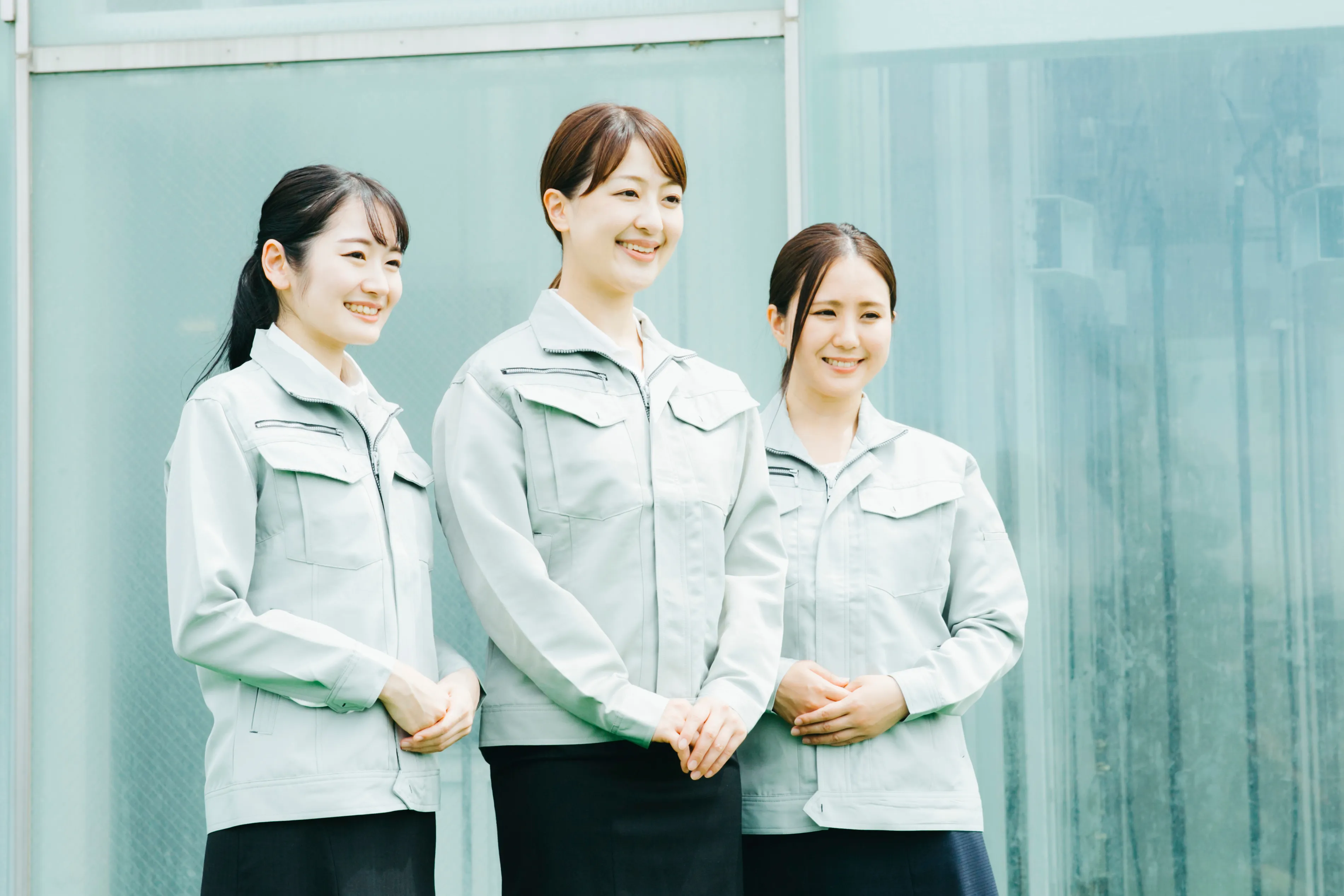 笑顔のスタッフ